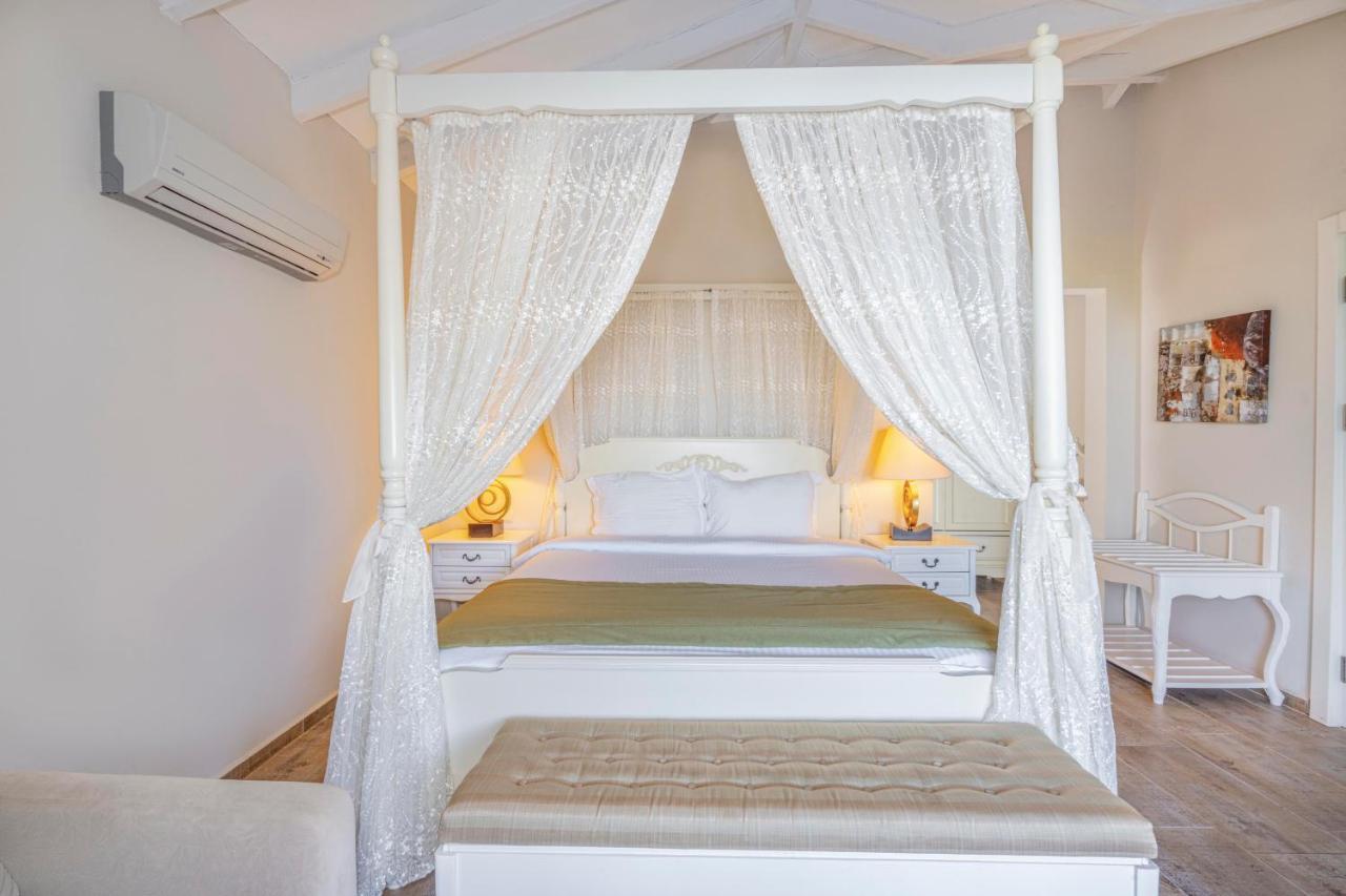 Alya Villa Butik Hotel تورونشْ المظهر الخارجي الصورة