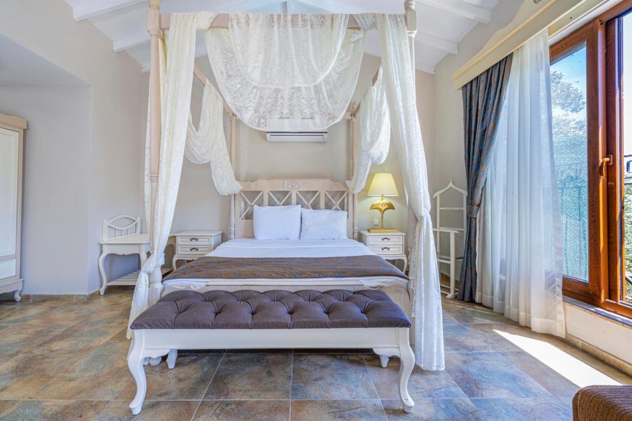 Alya Villa Butik Hotel تورونشْ المظهر الخارجي الصورة