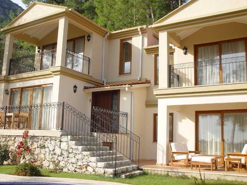 Alya Villa Butik Hotel تورونشْ المظهر الخارجي الصورة